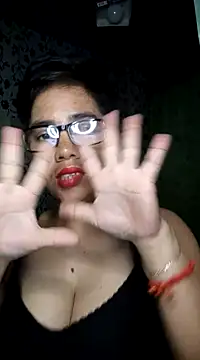 Snapshot of lovely_samxxx24 chatting on March 7, 2025, 12:37 am lovely samxxx24 online show from March 7, 2025, 12:37 am