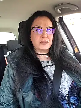 x  KHALEESI  x online show from February 27, 2026, 8:47 am