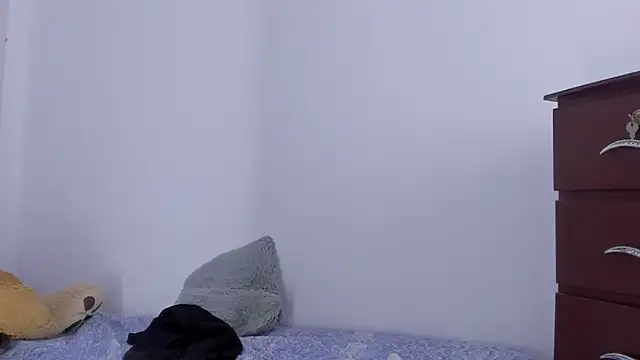 Emma lean online show from September 21, 2025, 1:35 pm