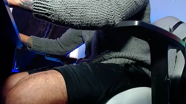 sebastian horny online show from February 7, 2026, 1:04 pm