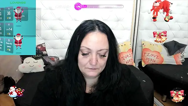 Snapshot of lady_lauren chatting on December 12, 2024, 5:31 am lady lauren online show from December 12, 2024, 5:31 am
