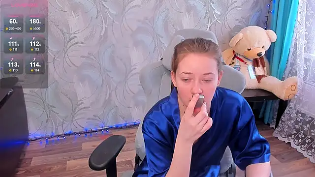 Kitty8meow online show from January 30, 2025, 7:29 am