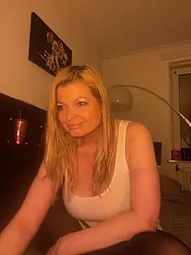 Lisavontease online show from March 7, 2026, 12:07 am