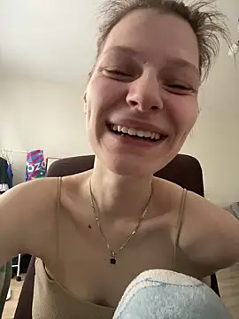 MaryHiggins online show from February 12, 2025, 12:01 pm