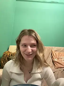 MaryHiggins online show from March 21, 2025, 3:24 pm