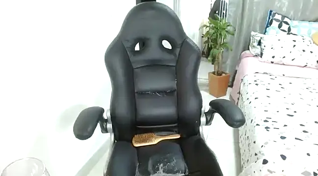 Ariana girlhots online show from March 6, 2025, 7:36 am