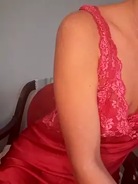 Snapshot of megan2021 chatting on January 4, 2025, 1:21 pm megan2021 online show from January 4, 2025, 1:21 pm