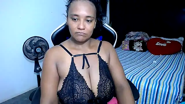 marysol83 online show from March 21, 2025, 11:23 pm