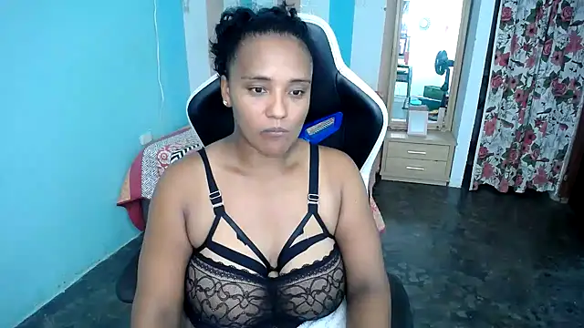 marysol83 online show from October 11, 2025, 3:28 am