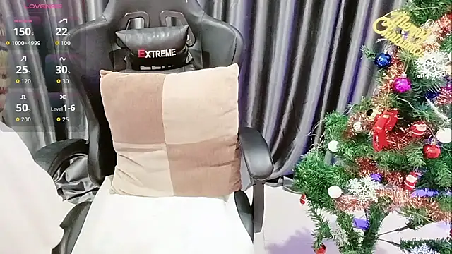 Yuki-yio online show from December 18, 2025, 1:11 am