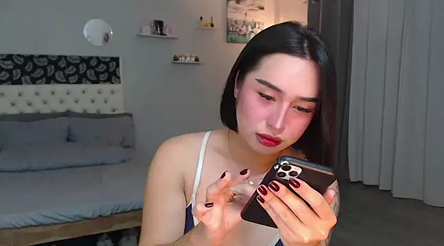 Snapshot of Sexysafarahh chatting on February 13, 2025, 3:07 am Sexysafarahh online show from February 13, 2025, 3:07 am