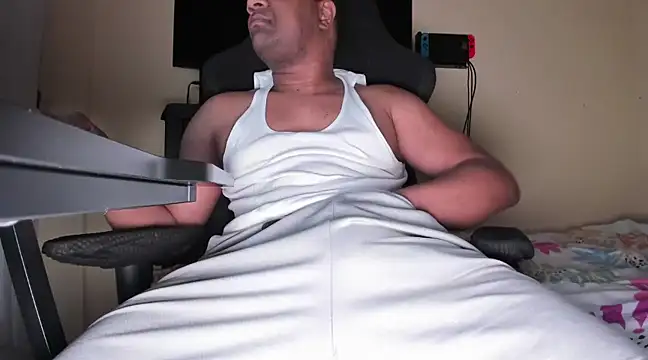 bigcockk23 online show from March 5, 2025, 3:51 pm