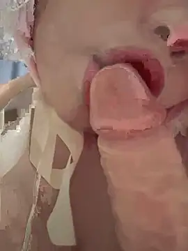 Snapshot of seraphine23 chatting on February 22, 2025, 6:39 am seraphine23 online show from February 22, 2025, 6:39 am