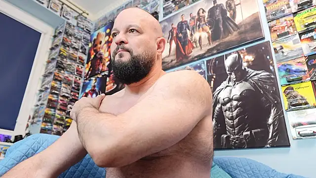 Muscle Bear online show from April 10, 2026, 6:18 am