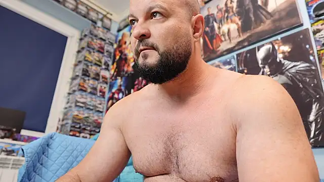Muscle Bear online show from June 7, 2026, 4:49 am