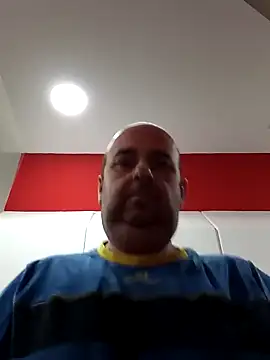 Hot-pico76 online show from February 12, 2025, 8:27 am