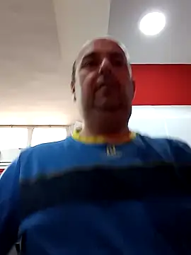 Hot-pico76 online show from February 14, 2025, 8:31 am