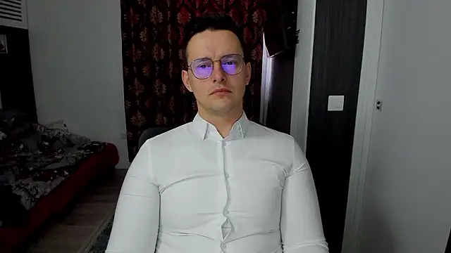 sexxymuscles4u online show from February 18, 2026, 8:54 am