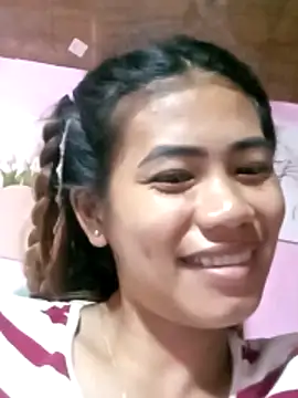 Cutie body11 online show from December 17, 2025, 2:28 am