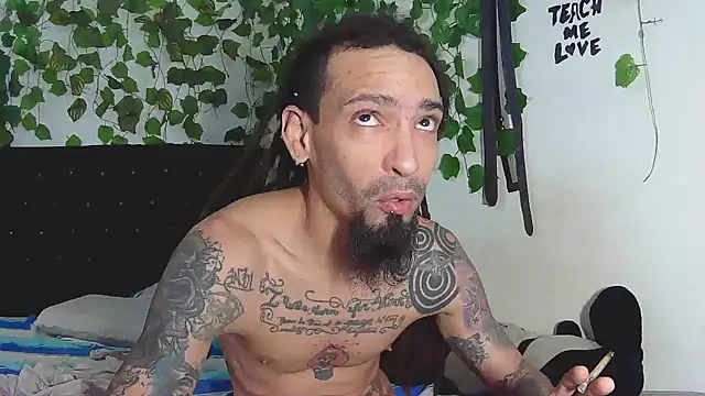 caribbeanlover1 online show from October 15, 2025, 12:05 pm