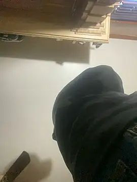 smokeymt420 online show from February 22, 2025, 11:13 pm