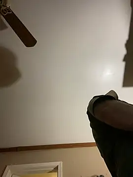 smokeymt420 online show from March 14, 2025, 6:10 am