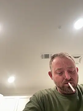 smokeymt420 online show from October 23, 2025, 3:50 am