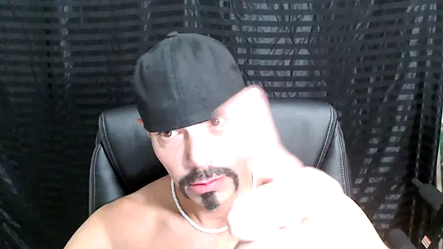 ThickD2C online show from January 4, 2025, 5:47 pm