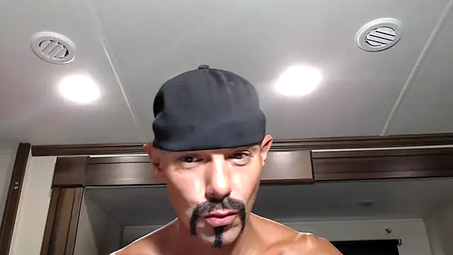 ThickD2C online show from September 28, 2025, 5:29 pm