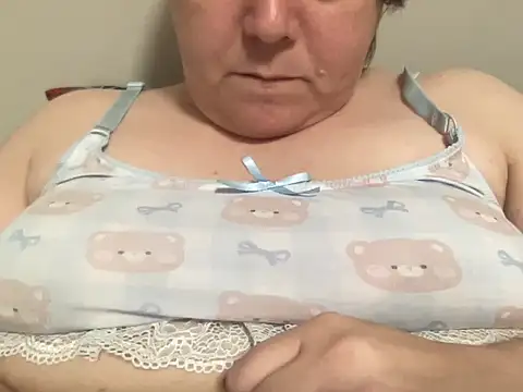 ParisNova online show from December 14, 2024, 1:50 am