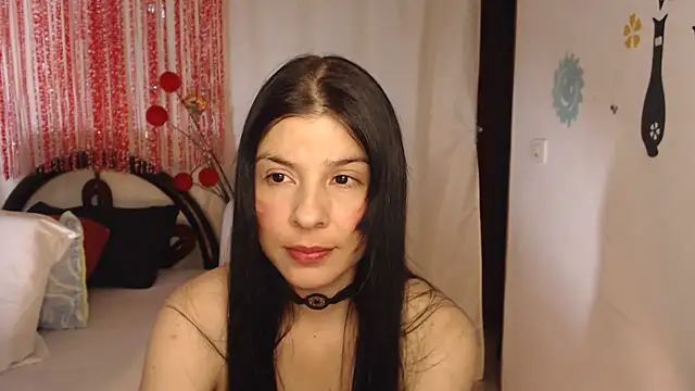 Estefani 32 online show from October 2, 2025, 2:35 pm