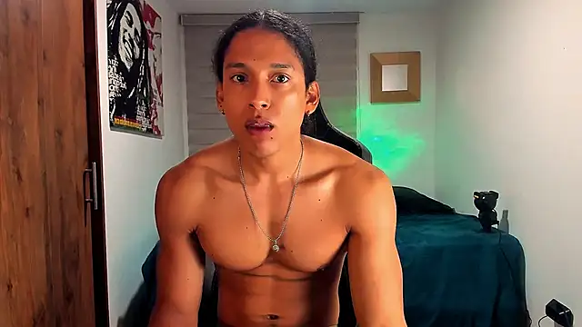 Snapshot of Liam_V chatting on January 23, 2025, 9:39 am Liam V online show from January 23, 2025, 9:39 am