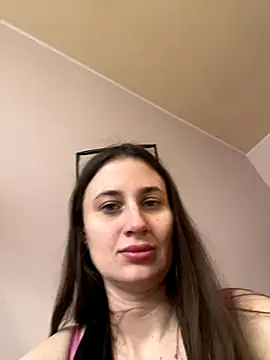 Flossy Vettie online show from November 13, 2025, 12:48 pm