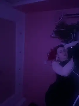 Flossy Vettie online show from March 9, 2026, 12:14 am