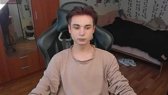 teelimata online show from September 26, 2025, 2:21 pm