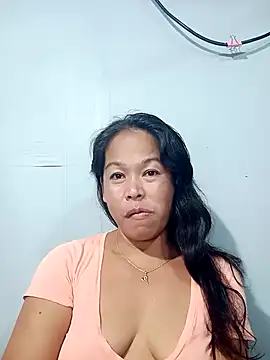 yummytitsxxx168 online show from February 19, 2026, 7:37 am