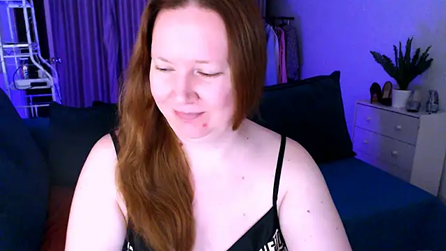 GoddessLara online show from December 17, 2024, 11:16 pm