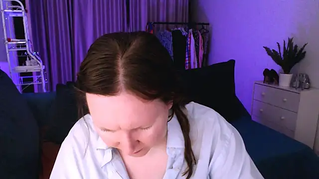 GoddessLara online show from February 5, 2025, 12:10 am