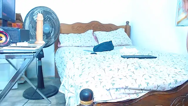 cositarrica xxx online show from January 16, 2026, 3:38 pm