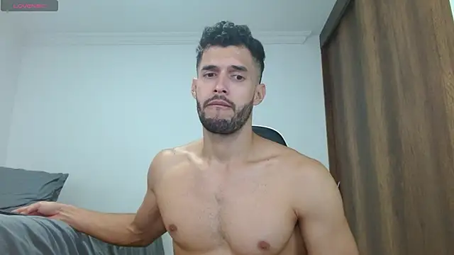 Noah jhonsonn online show from February 1, 2025, 2:02 pm