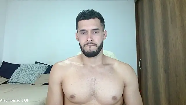 Noah jhonsonn online show from February 25, 2026, 5:44 pm