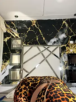 scarlett sexx69 online show from December 18, 2025, 11:27 am