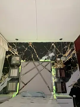 Snapshot of scarlett_sexx69 chatting on February 3, 2026, 11:37 am scarlett sexx69 online show from February 3, 2026, 11:37 am