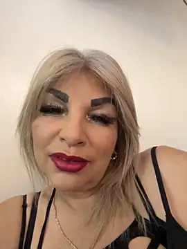 Snapshot of scarlett_sexx69 chatting on February 26, 2026, 11:42 am scarlett sexx69 online show from February 26, 2026, 11:42 am