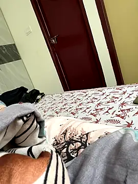 Snapshot of Greekartsguru chatting on October 12, 2025, 5:17 am Greekartsguru online show from October 12, 2025, 5:17 am