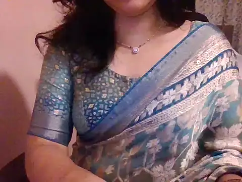 Pinky 4 online show from November 1, 2025, 1:46 pm