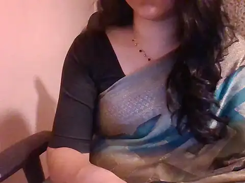 Pinky 4 online show from April 18, 2026, 7:07 pm