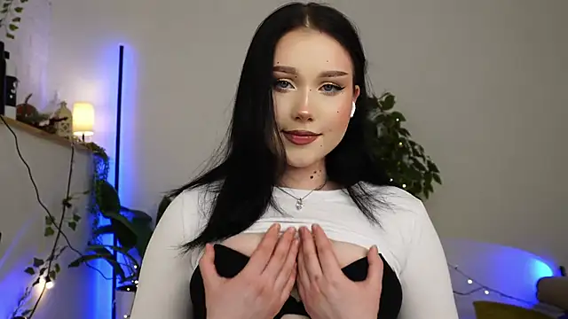 ScarletBlaze online show from February 22, 2025, 6:08 pm