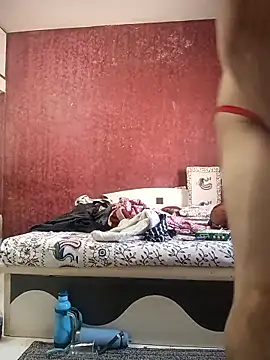 hornydick4you online show from December 22, 2025, 6:21 am