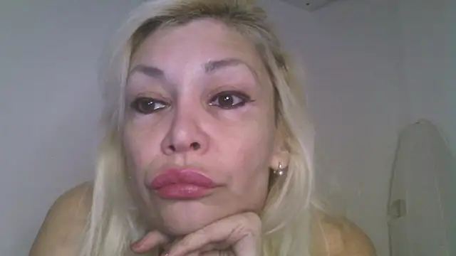 EvaaMina online show from October 29, 2025, 3:25 pm